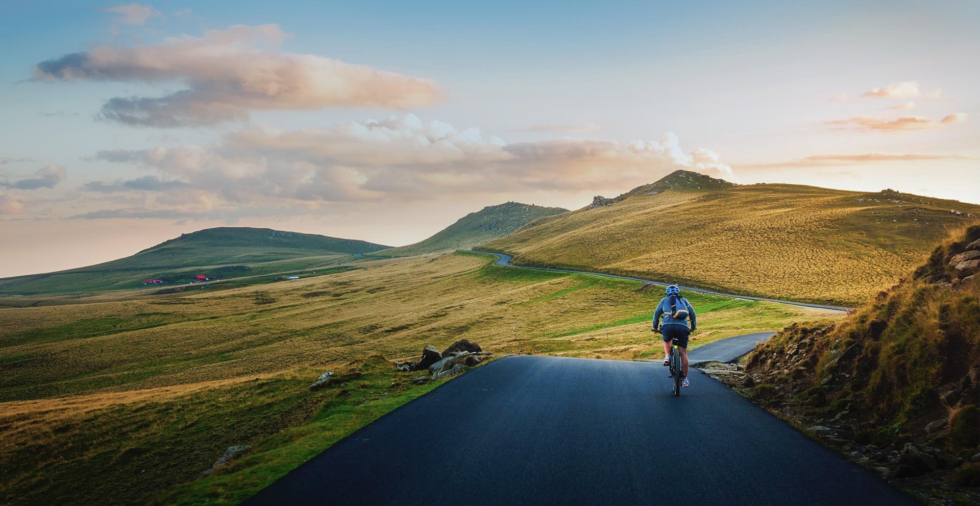 county-cyclist-bg